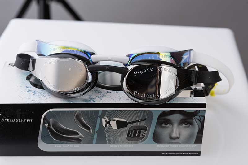 Очки Speedo S1146, зеркальные.
