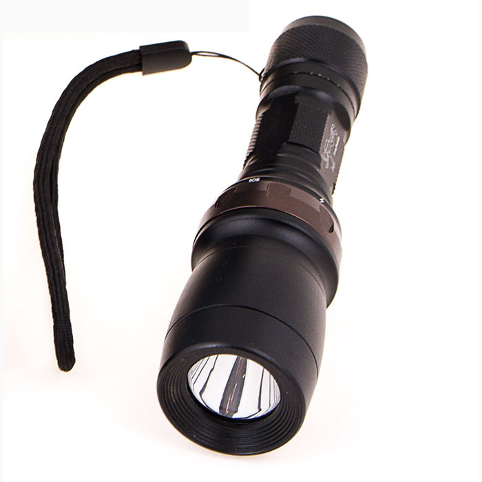 Фонарь для дайвинга BL 8772.